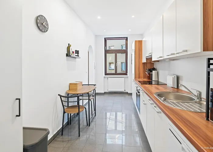Bernhards Flurschützstraße Apartamento *